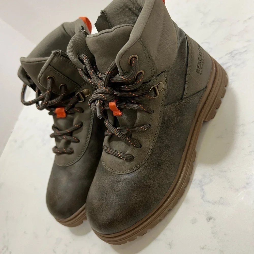 Kenneth Cole Urban Brown and Orange Boots